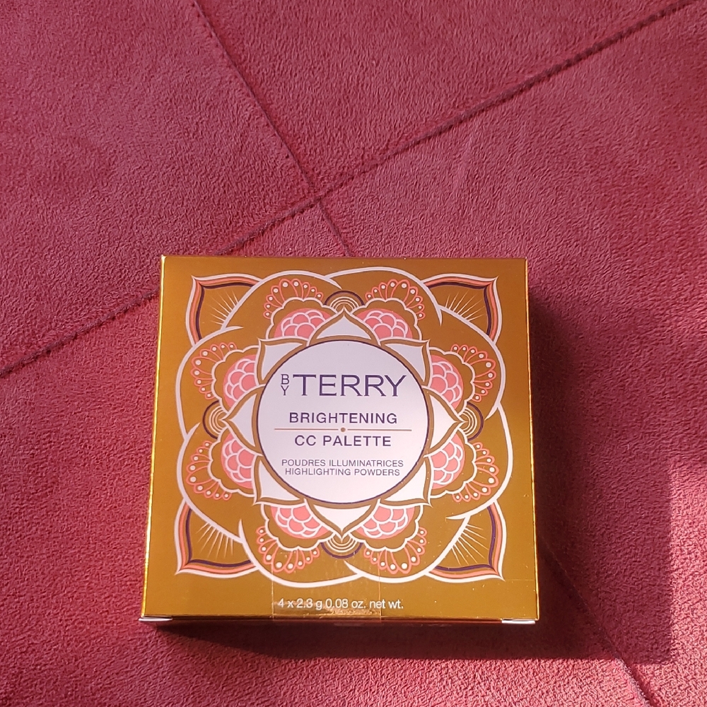 NIB By Terry Brightening CC Palette
